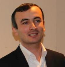 “Müdirlik” imicini qorumaq qayğısı